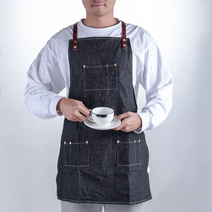 Schürze mit Lederriemen