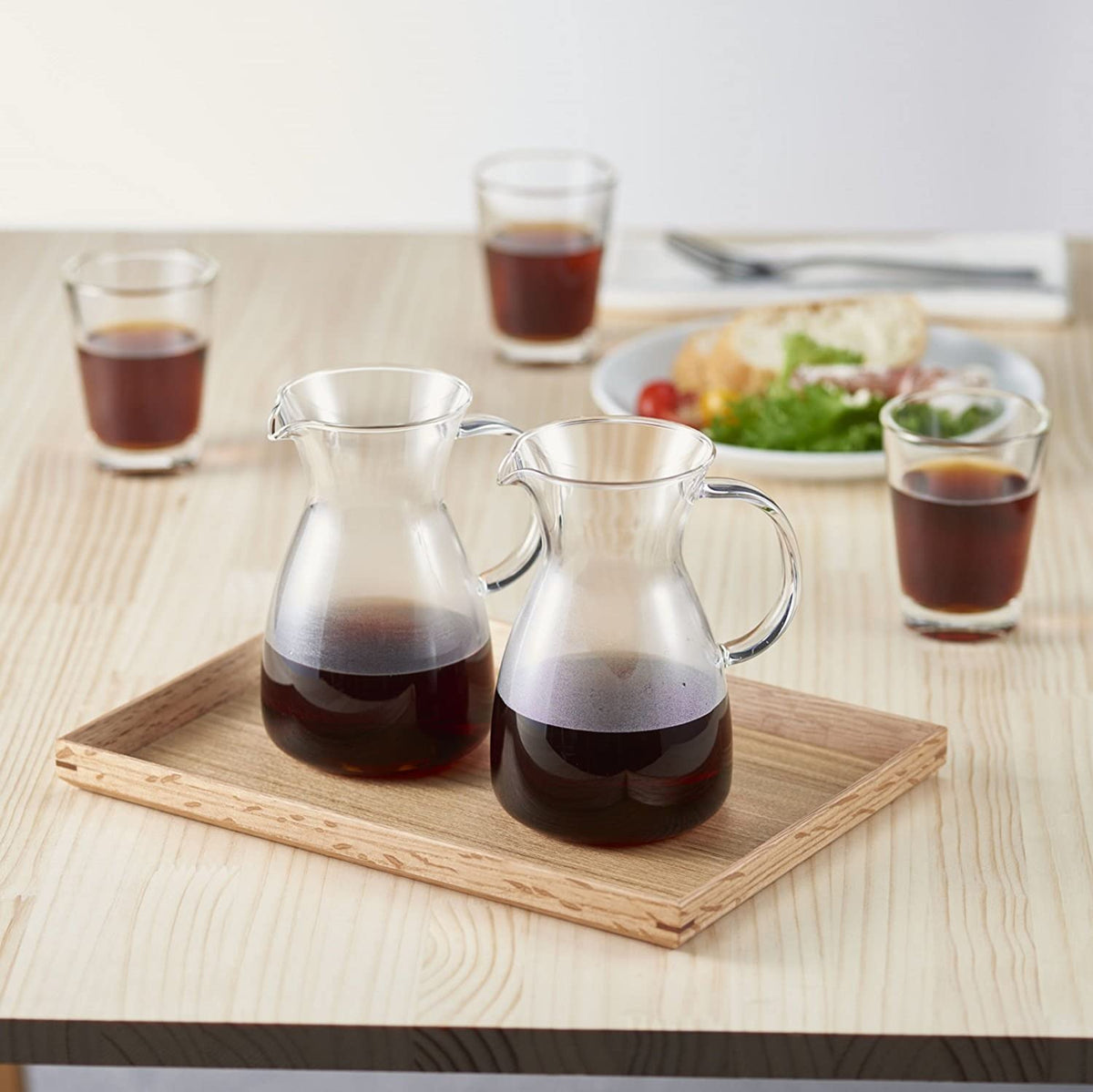 Glass carafe