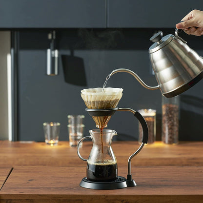 Glass carafe