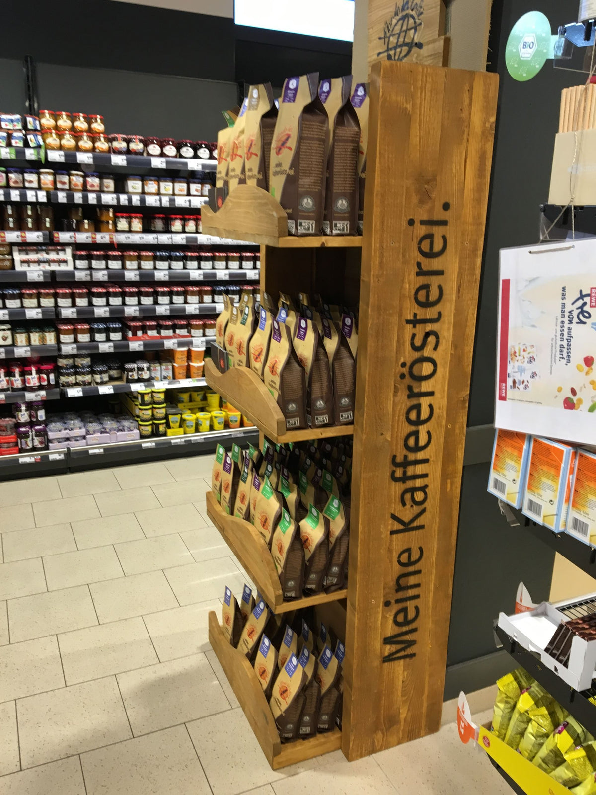 Sales shelf Mondo del Caffè / Delicatessens, Retail